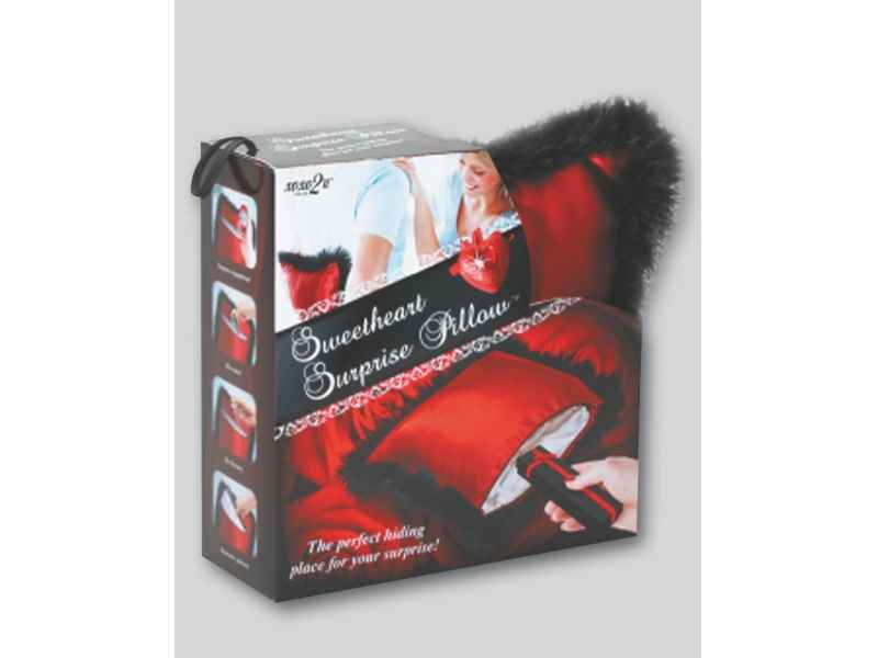 XO 2U COLLECT. SWEETHEART SURPRISE PILLOW. KISSEN MIT TASCHE